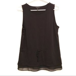 Banana Republic sleeveless top size small